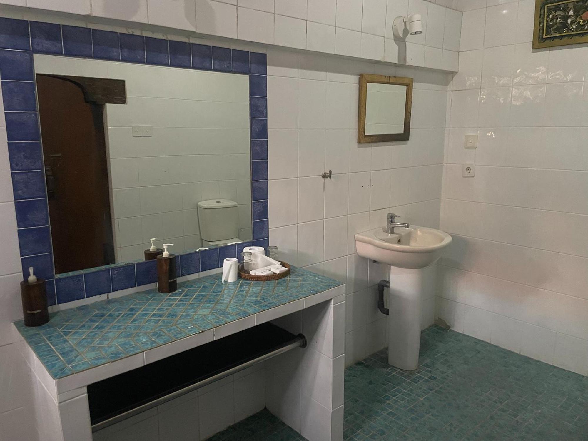 Graha Madesimon Otel Ketewel Dış mekan fotoğraf